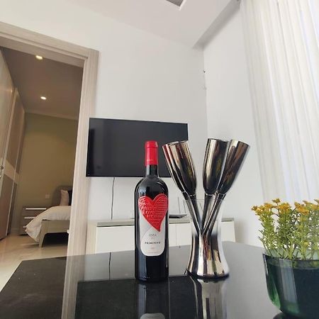 Cozy Penthouse In Central Malta Apartment Balzan Екстериор снимка