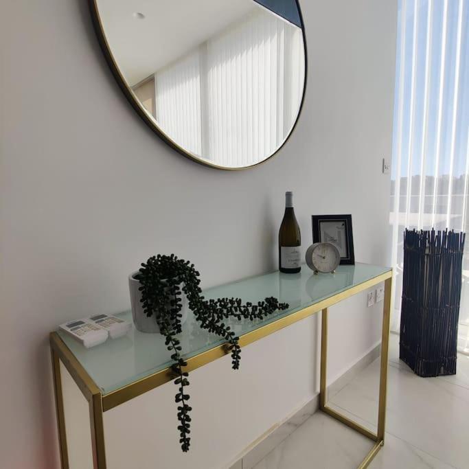 Cozy Penthouse In Central Malta Apartment Balzan Екстериор снимка